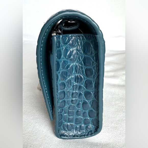 Balenciaga Hourglass Wallet on Chain - Picture 5 of 16